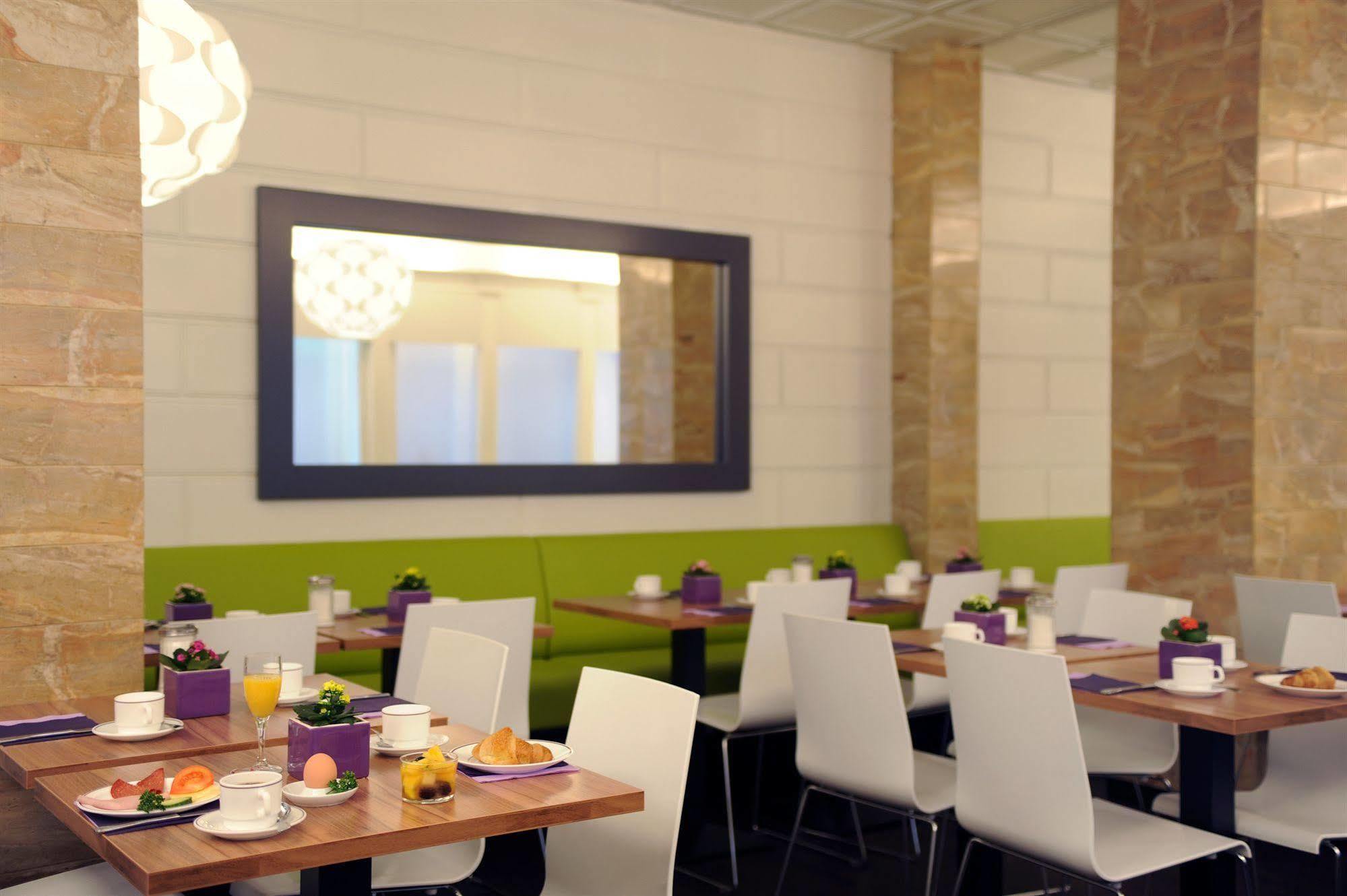Ambassador Hotel Frankfurt am Main Ngoại thất bức ảnh