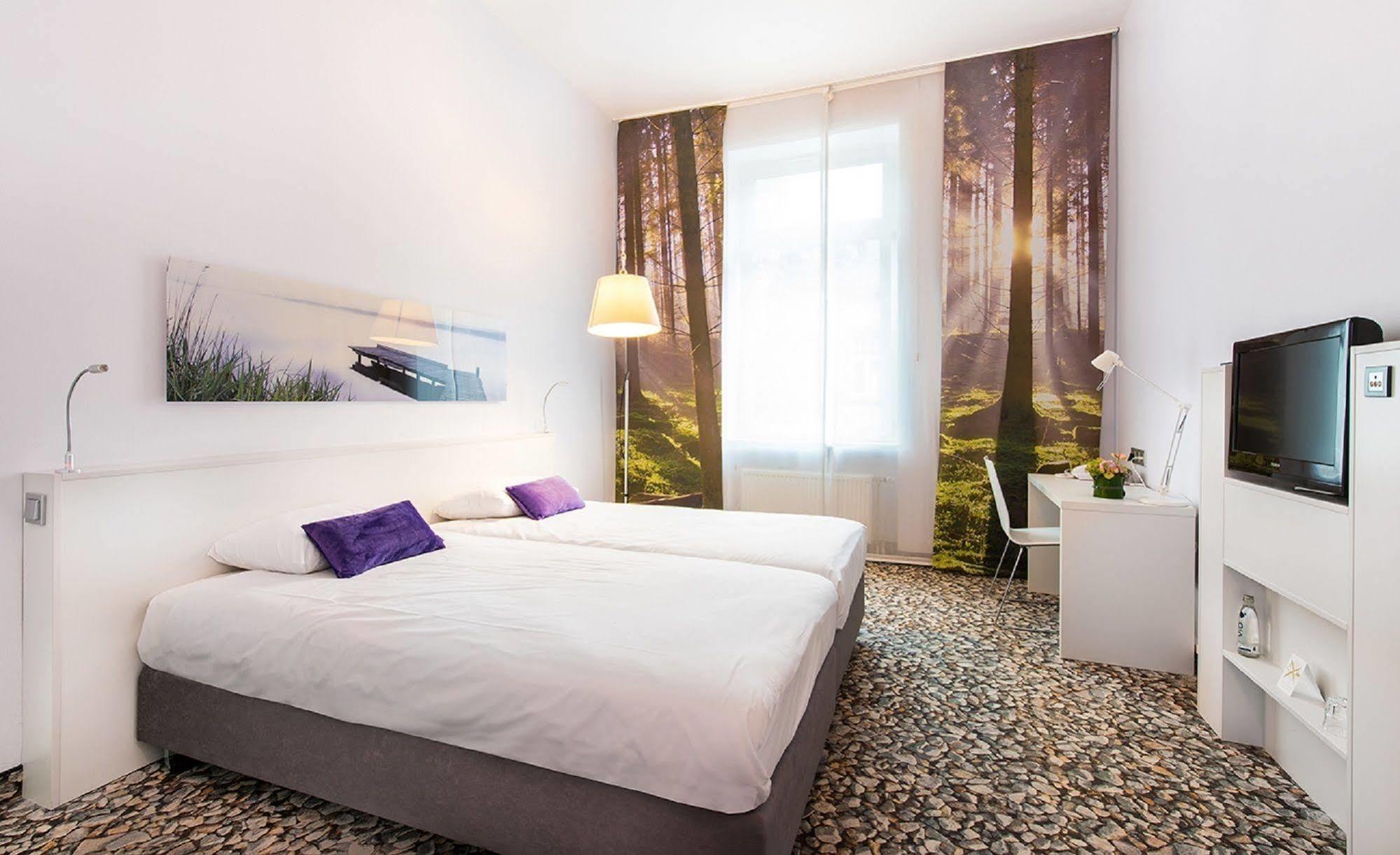 Ambassador Hotel Frankfurt am Main Ngoại thất bức ảnh