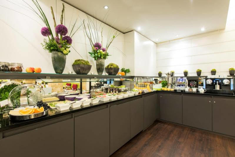 Ambassador Hotel Frankfurt am Main Ngoại thất bức ảnh